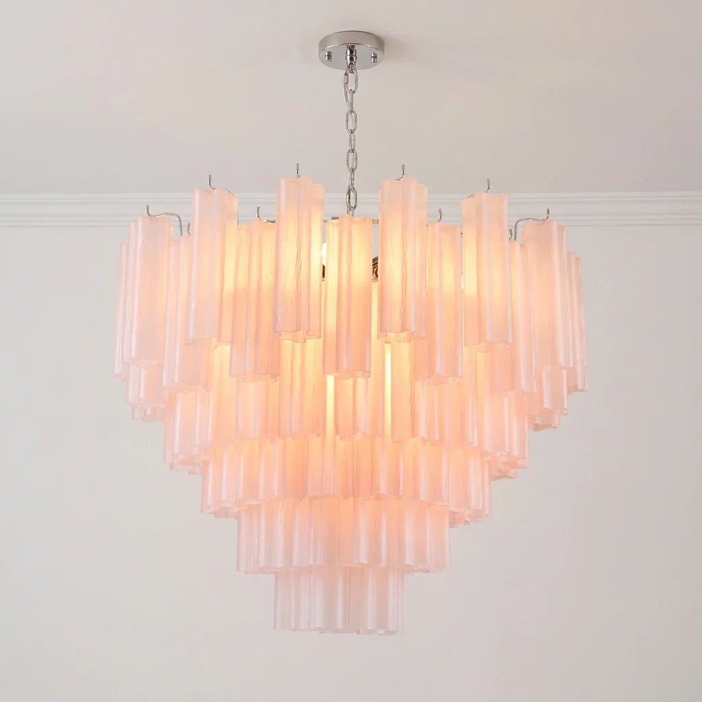 Rosa kaskadierender Kronleuchter im Murano-Stil mit abgestuften, mattierten Glasröhren – luxuriöse moderne Statement-Pendelleuchte