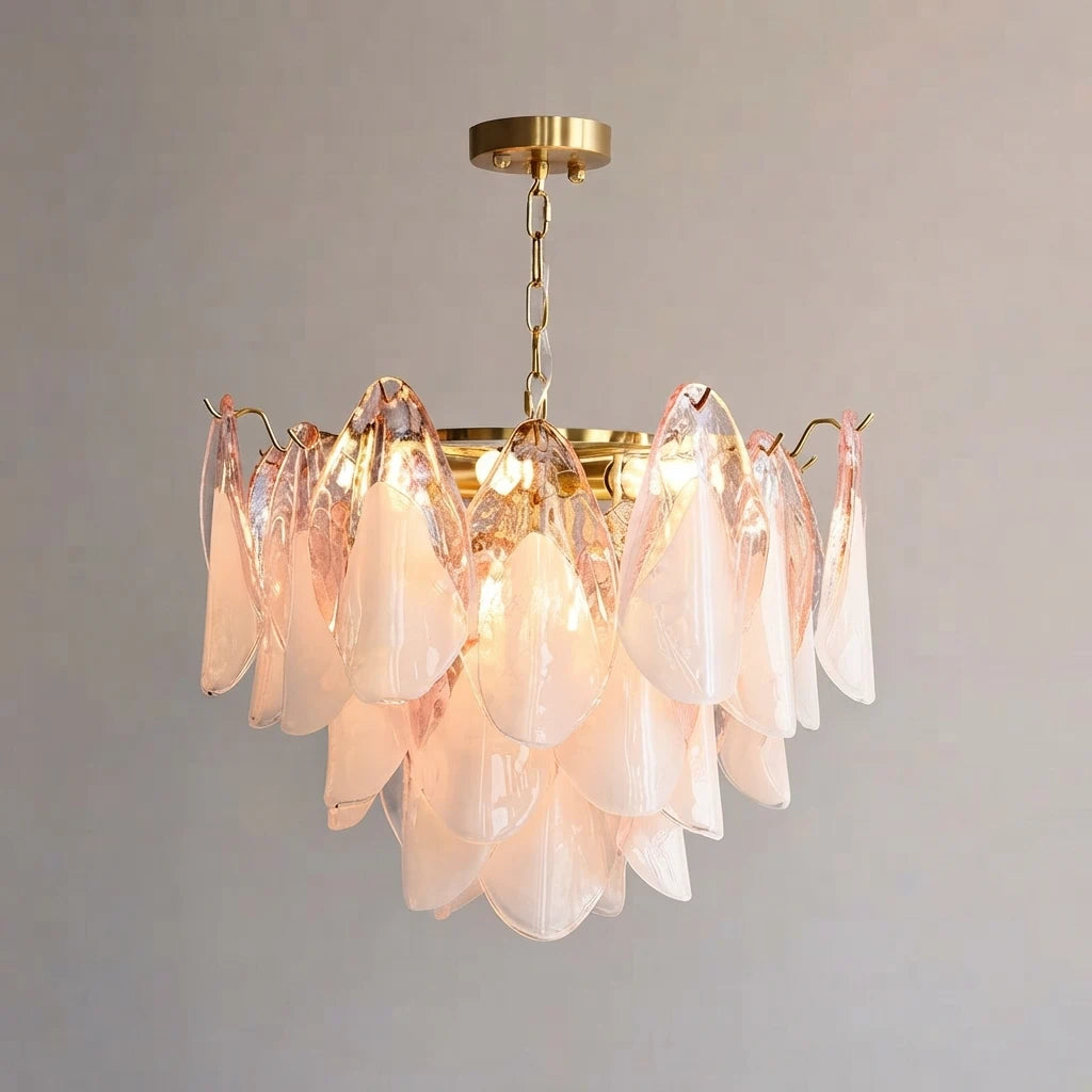 Foliage Ombre rosa-weißer Kronleuchter mit Glasblütenblättern, mehrstufige florale Hängeleuchte im Murano-Stil