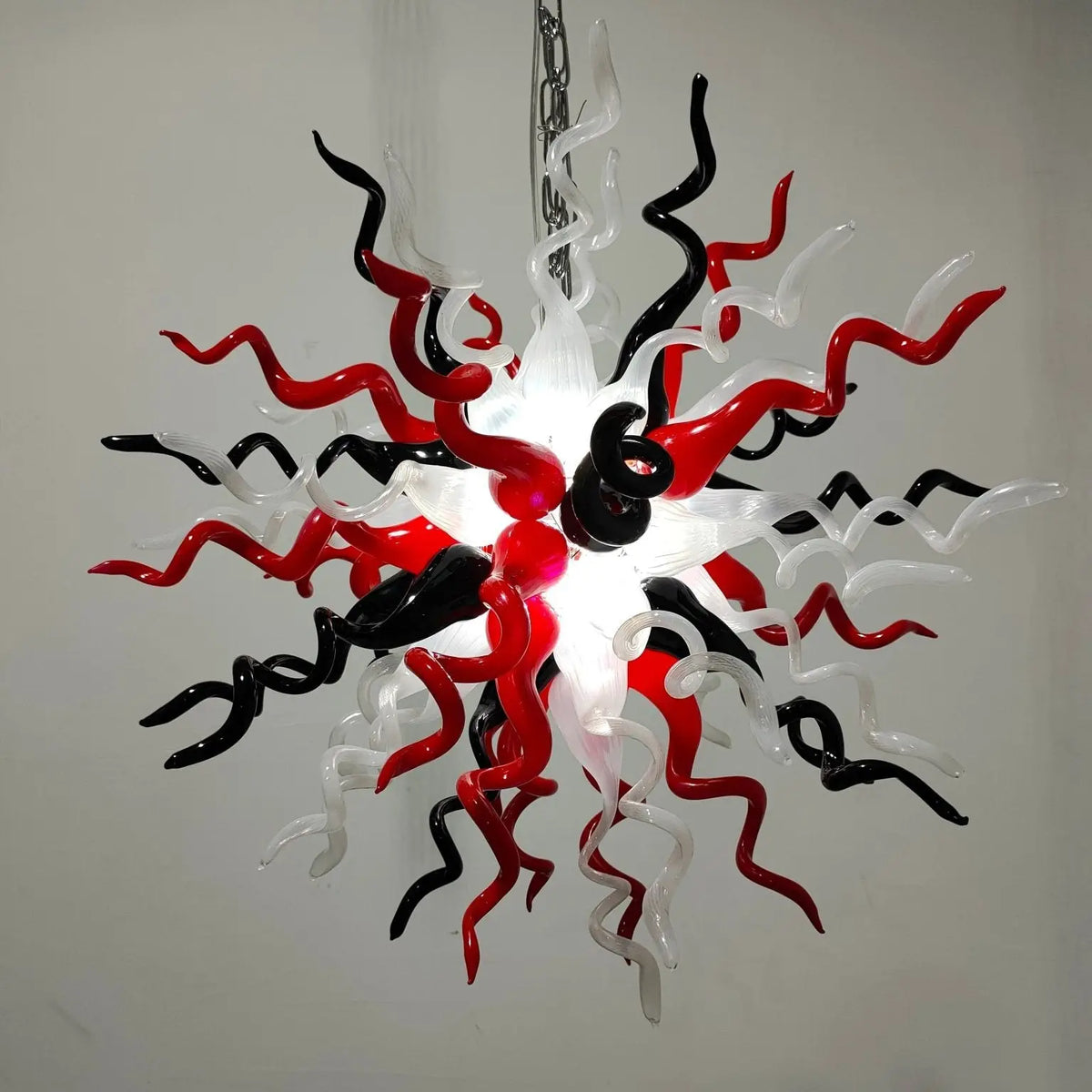 Modern Hand-Blown Glass Sputnik Starburst Chandelier White Red Black Glass Lighting
